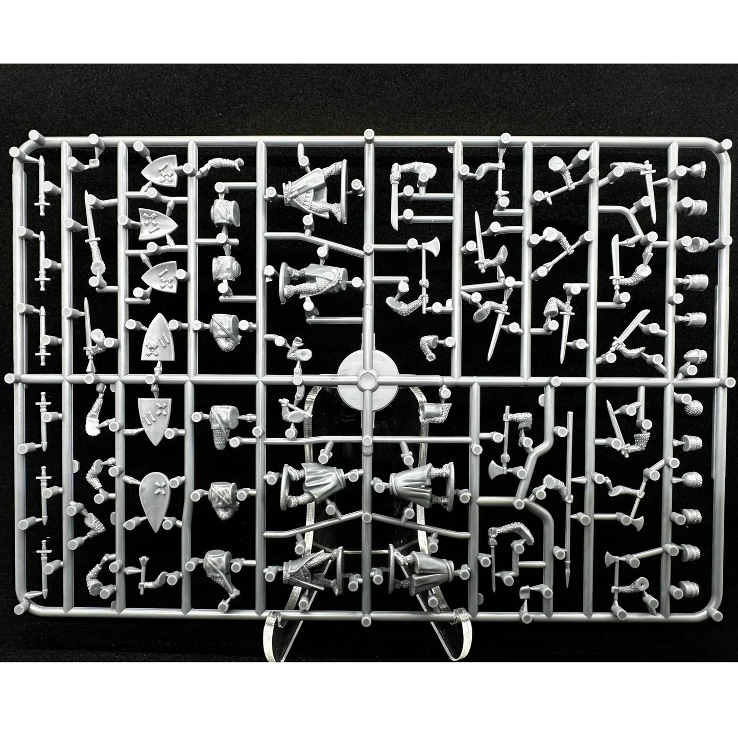 Wargames Atlantic The Age of Chivalry Foot Knights (1150-1320)